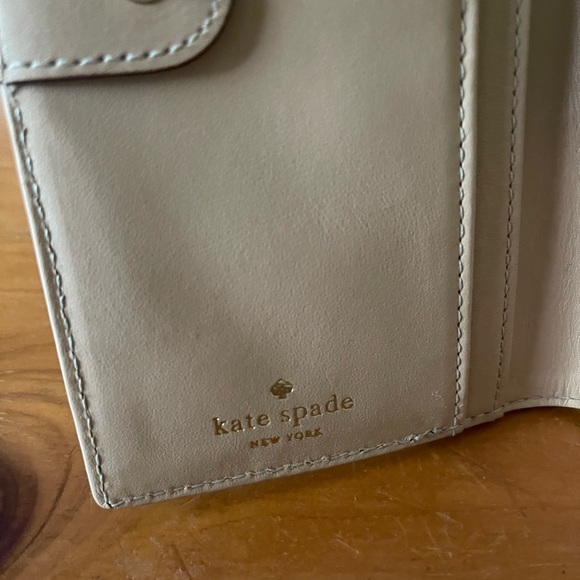 Kate Spade Wallet Black and Cream - Picture 3 of 6
